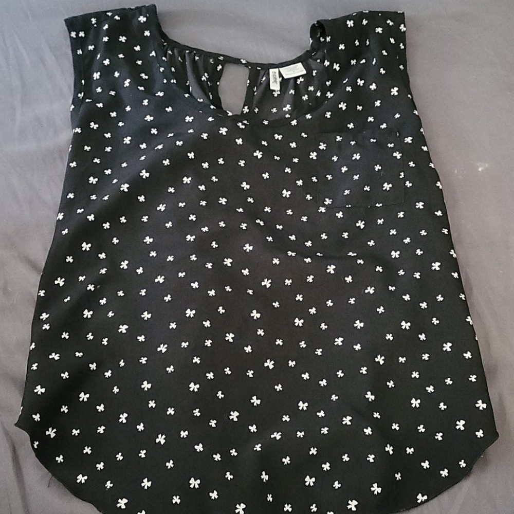 Bow print blouse